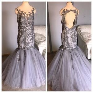 Size 14,Gray, mermaid style, Brand New Prom Dress!
